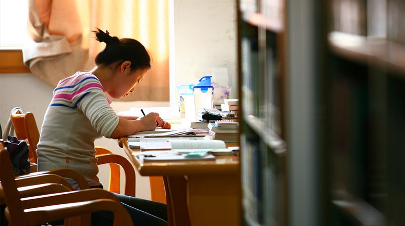 德才兼备的教师学者